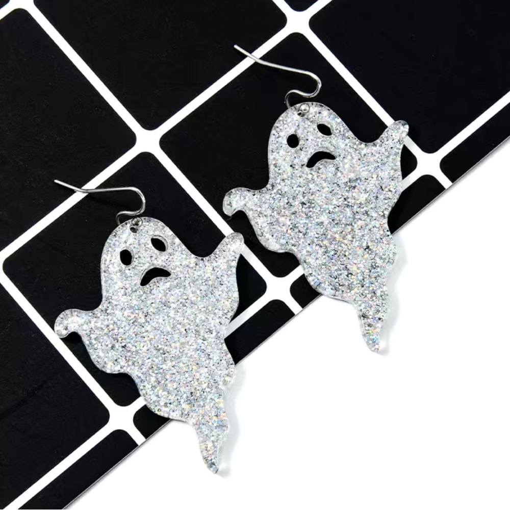 Spooky Glitter Ghost Earrings 👻